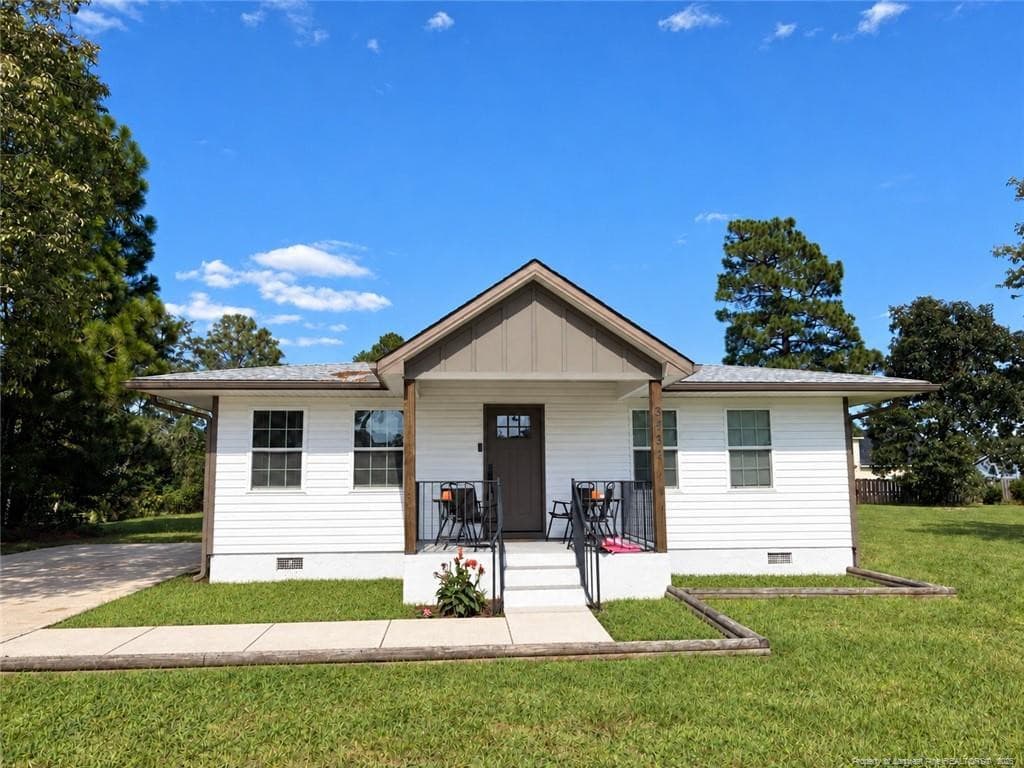 3632 Pine Cone Lane, Fayetteville, NC 28306
