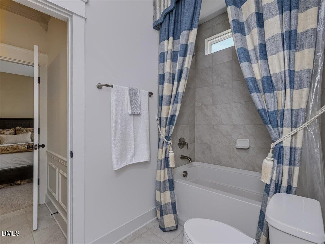 071-Shared Bath - 137 Treeline Court, Holly Springs, NC 27540, Holly Springs