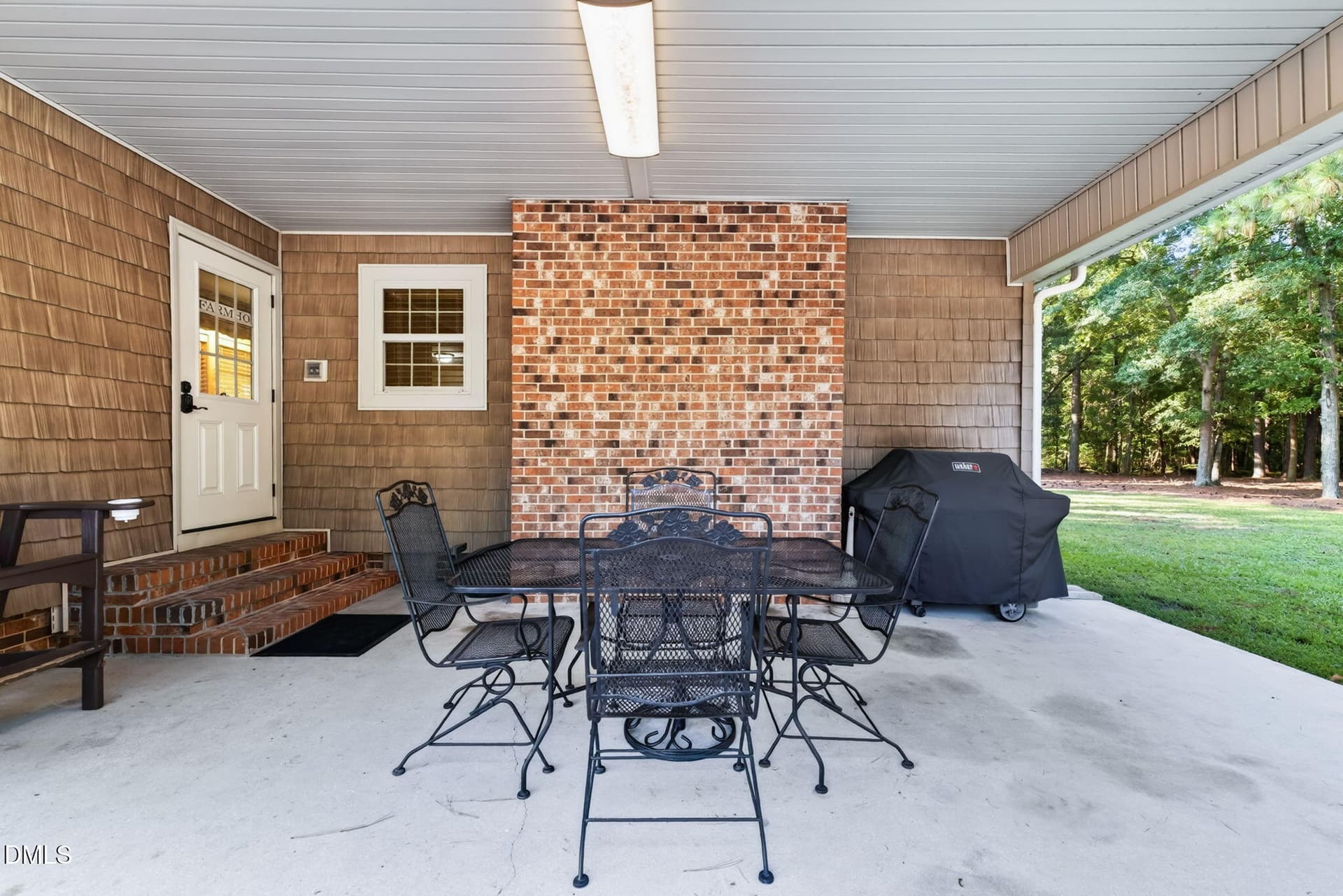 P19_HappyHouse_Exterior_03 - 4870 Nc-50 S, Benson, NC 27504