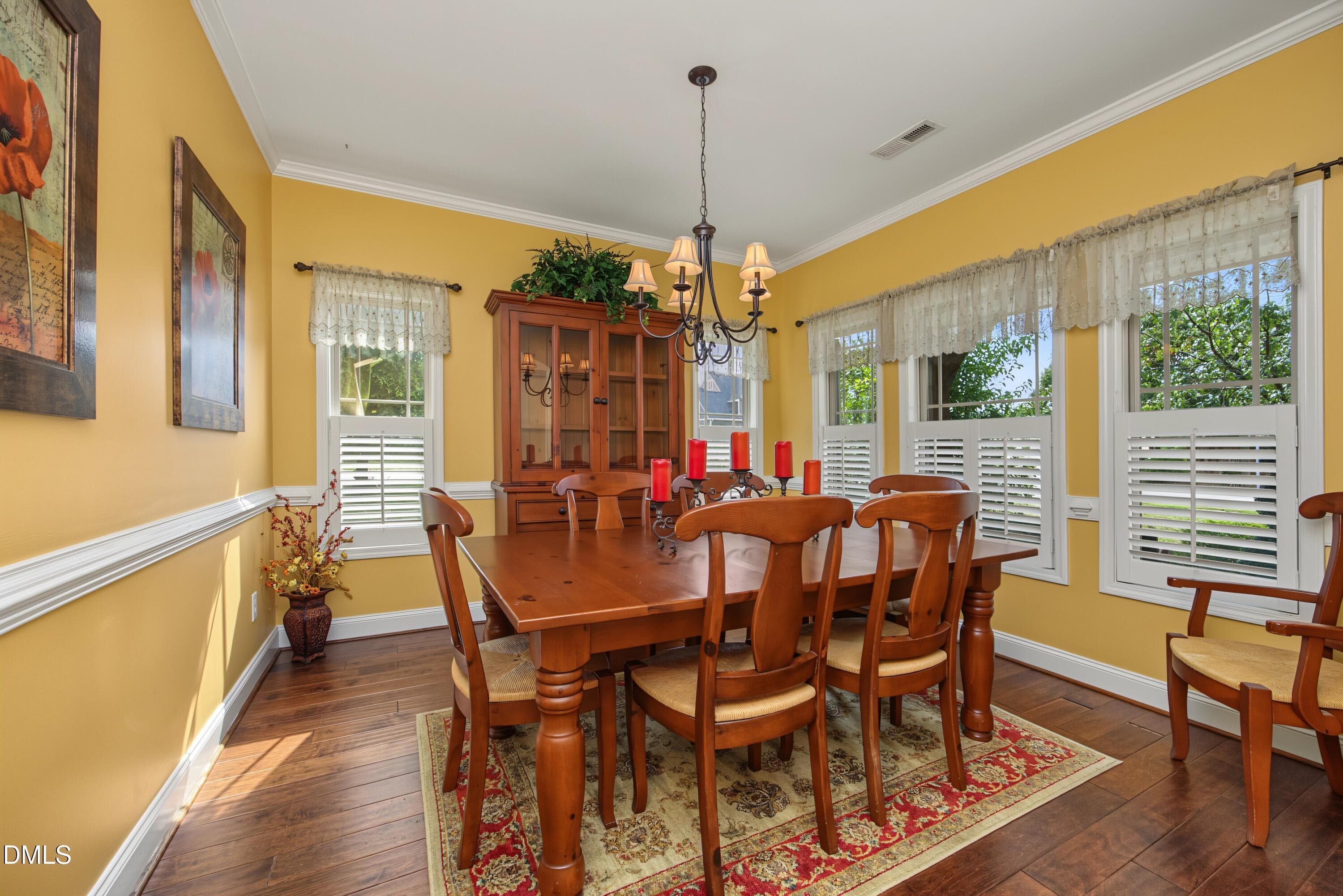 04Dining - 2953 Britmass Drive, Raleigh, NC 27616, Raleigh