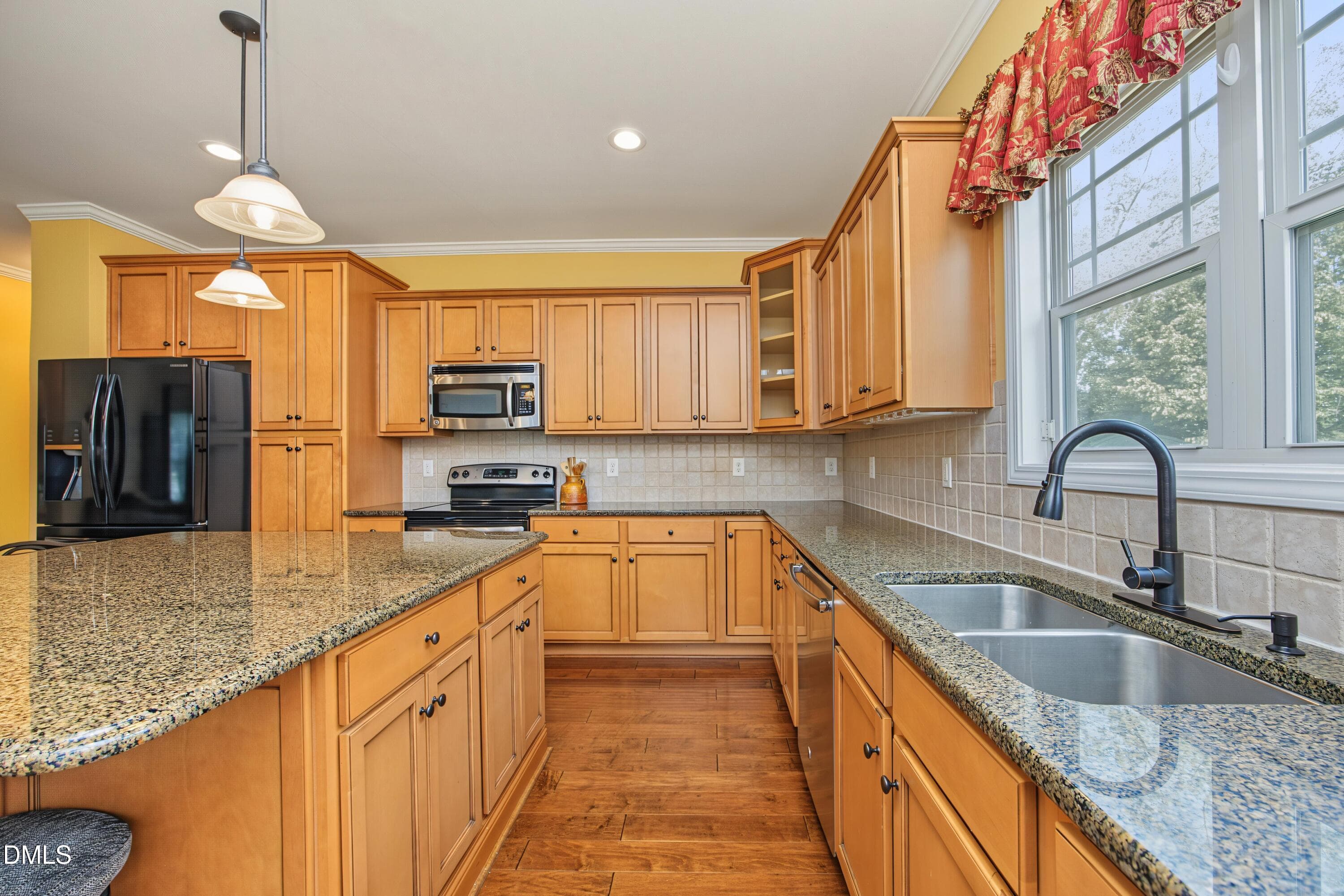 13Kitchen - 2953 Britmass Drive, Raleigh, NC 27616, Raleigh