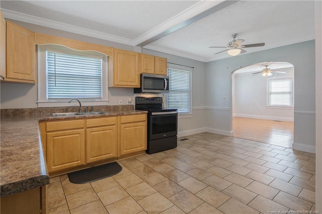Photo 14 - 219 Marshall Road, Fayetteville, NC 28303, Fayetteville