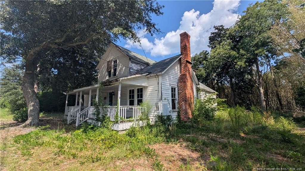 Photo 2 - 205 Pinehurst Avenue, Carthage, NC 28327, Carthage