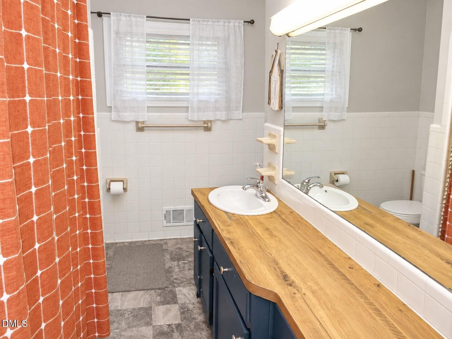 Guest bath - 415 N Cheatham Street, Franklinton, NC 27525, Franklinton