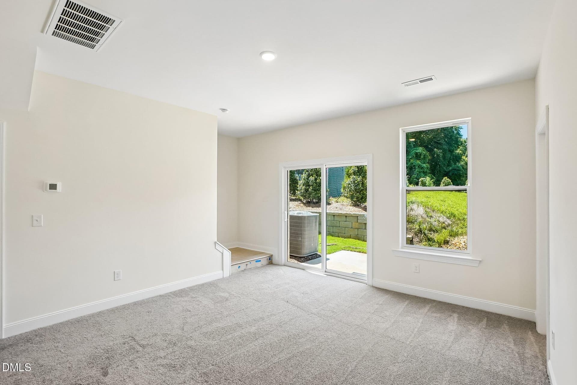 Yadkin - MTR 12 - 17-web-or-mls-135 Midt - 135 Midtown Rows Way, Fuquay Varina, NC 27526