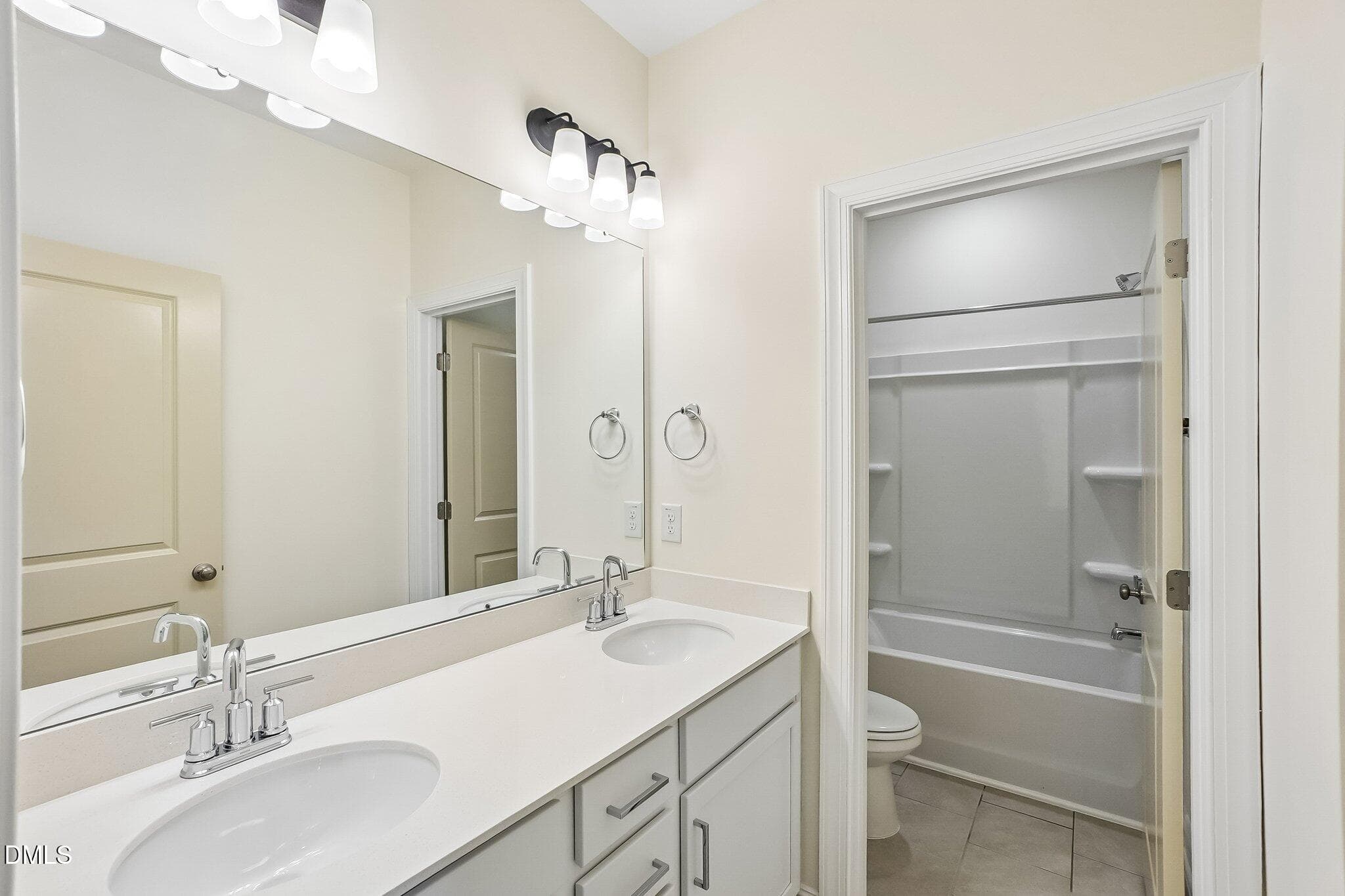 Yadkin - MTR 12 - 27-web-or-mls-135 Midt - 135 Midtown Rows Way, Fuquay Varina, NC 27526, Fuquay Varina