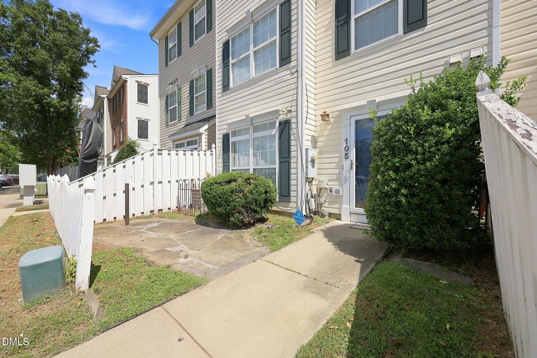 38-web-or-mls-IMG_0196 - 8640 Neuse Landing Lane 105, Raleigh, NC 27616, Raleigh