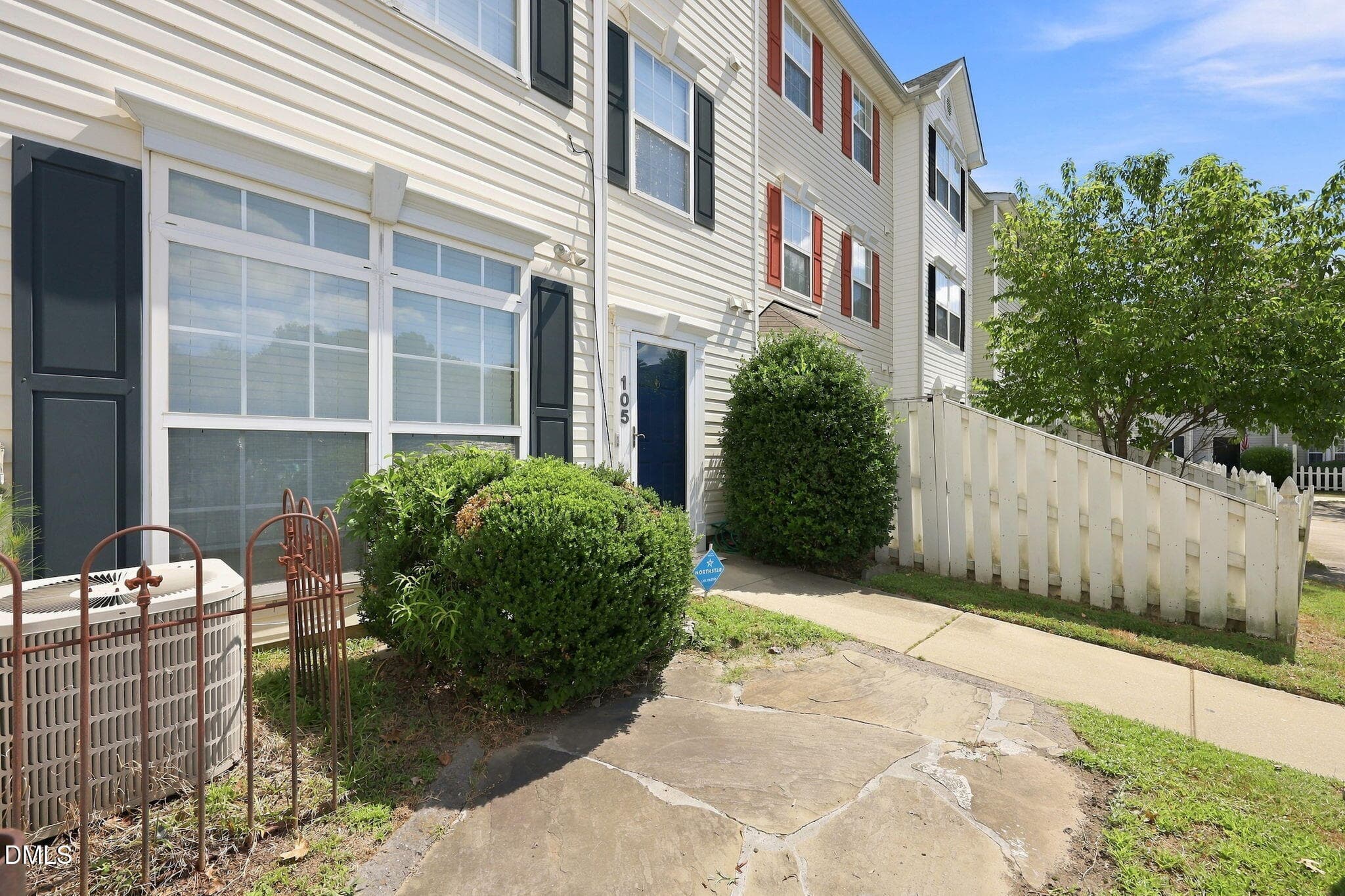 39-web-or-mls-IMG_0197 - 8640 Neuse Landing Lane 105, Raleigh, NC 27616, Raleigh