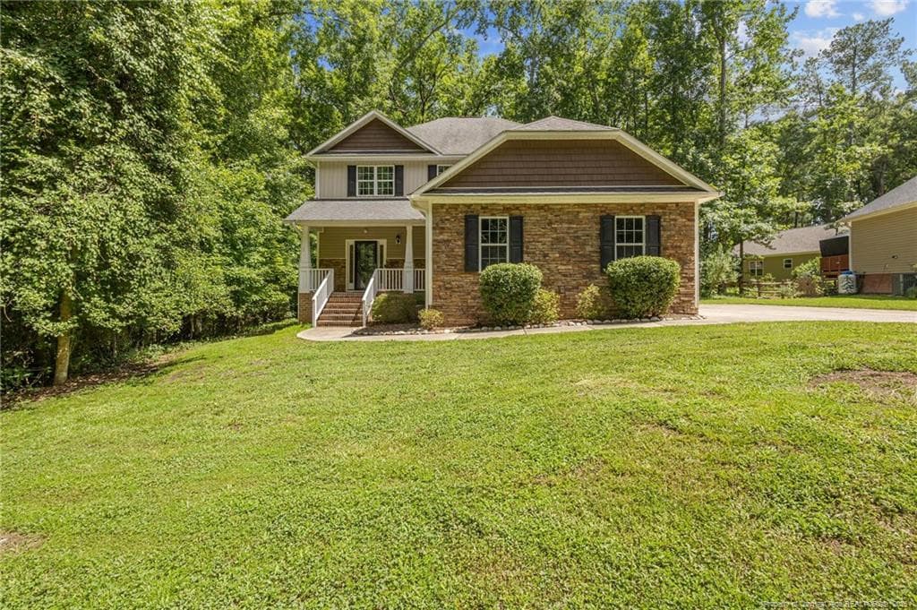 Photo 2 - 1734 Irish Boulevard, Sanford, NC 27332