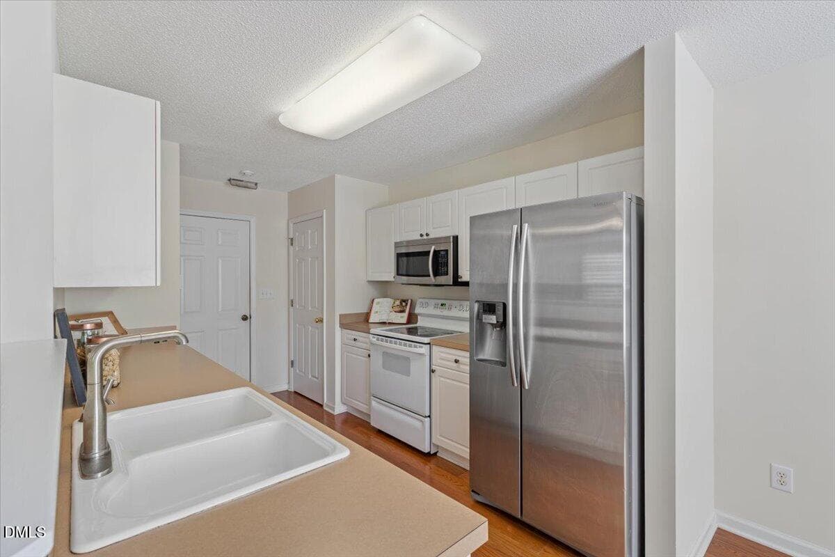 09-2537 Blackwolf Run Ln - 2537 Blackwolf Run Lane, Raleigh, NC 27604, Raleigh