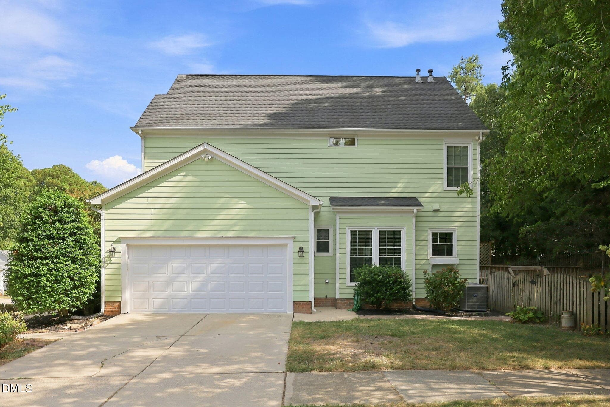 11-web-or-mls-IMG_0008 - 8612 Swarthmore Drive, Raleigh, NC 27615, Raleigh