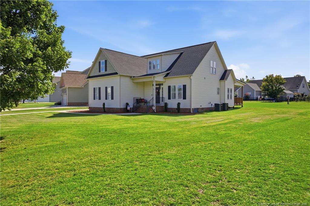 Photo 2 - 3916 Barclay Way, Wade, NC 28395