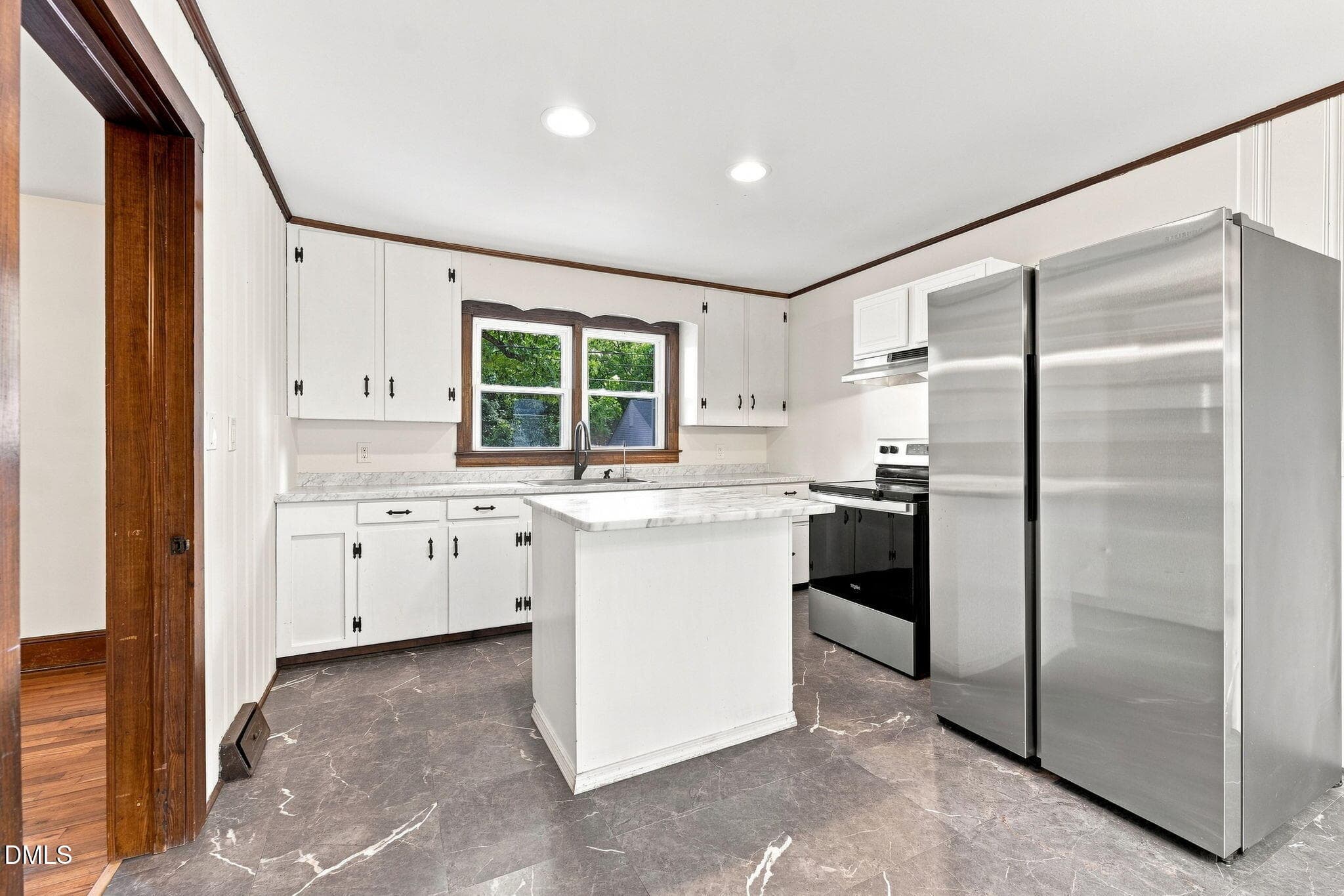 15-web-or-mls-_2323149 - 102 W Cardwell Street, Madison, NC 27025, Madison