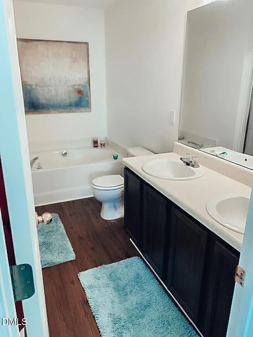 bath (1) - 2622 Vega Court, Raleigh, NC 27614, Raleigh