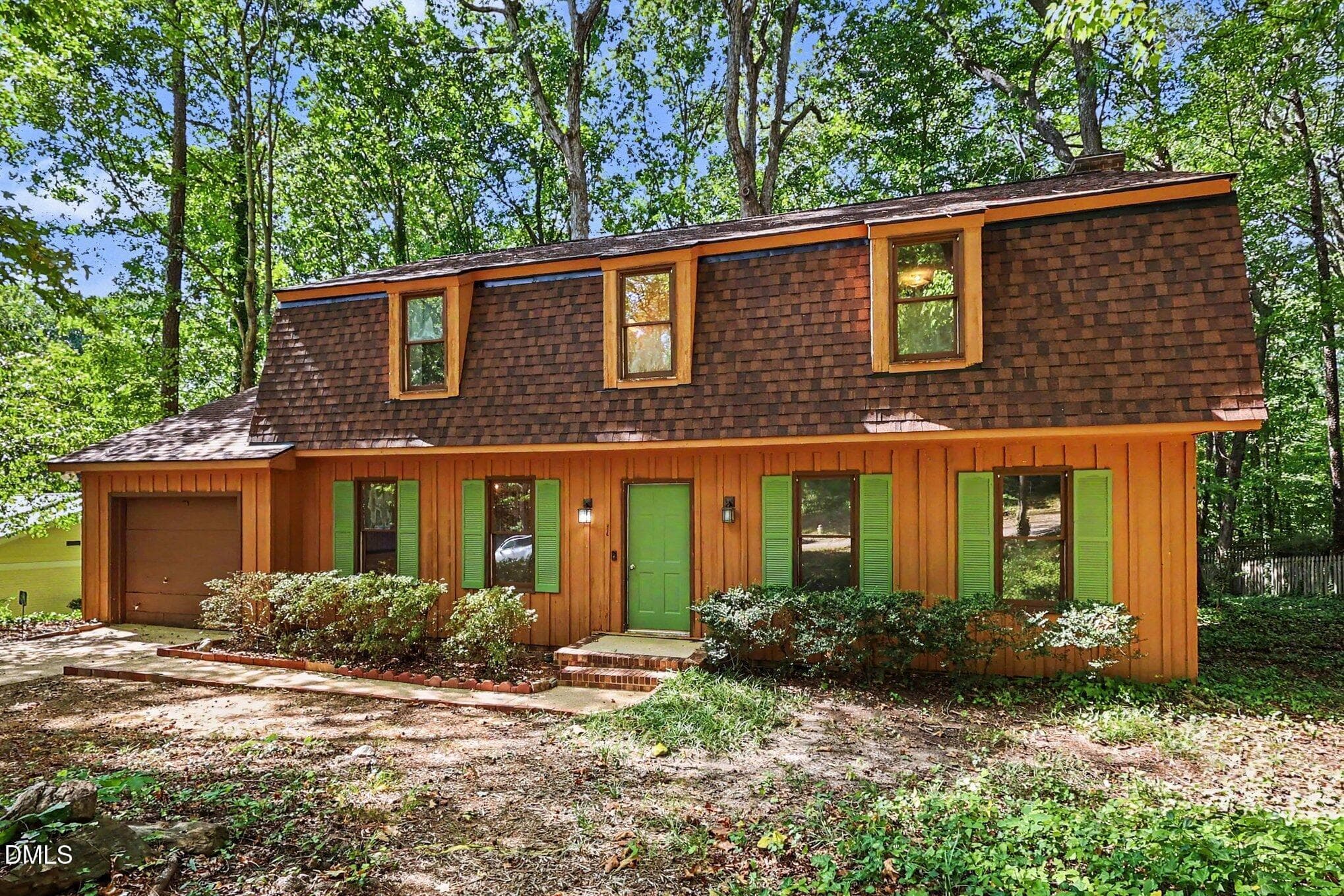 6213 Lakerun Court, Raleigh, NC 27612