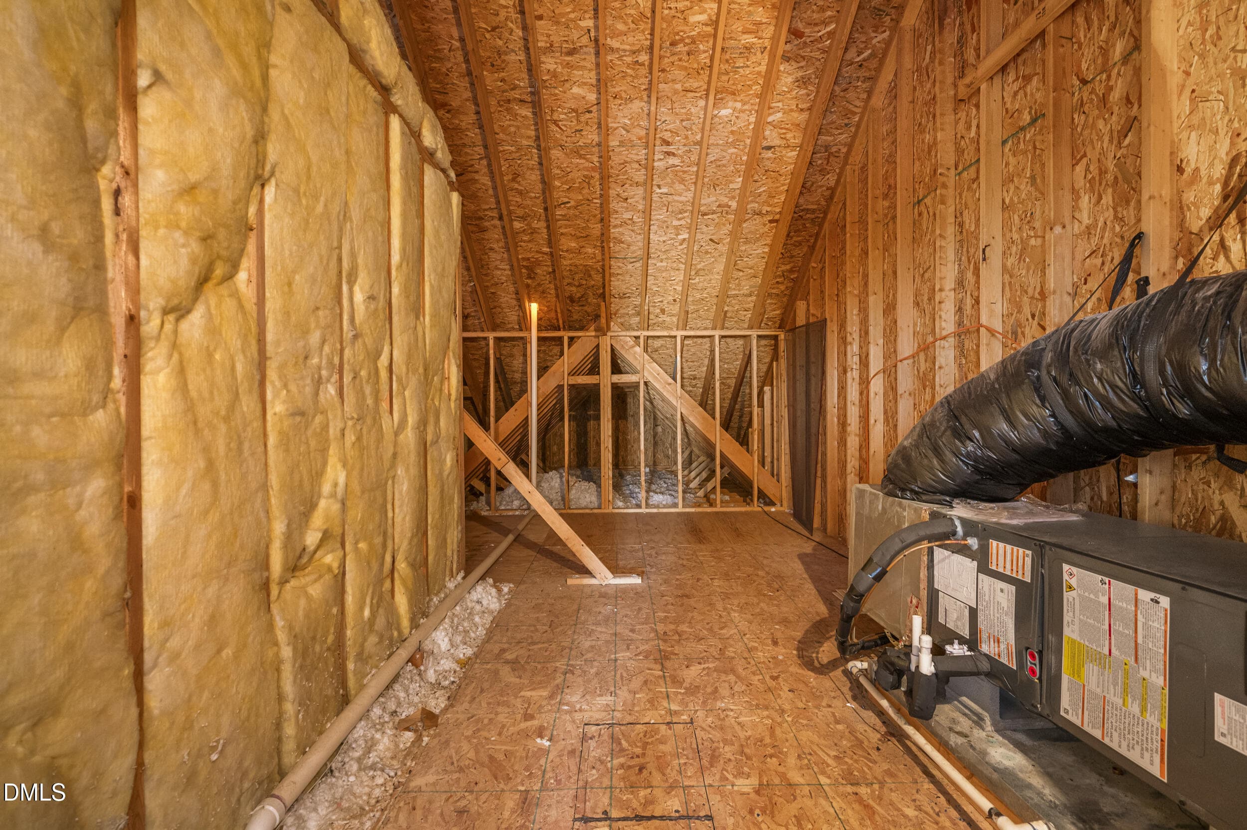 storage - 99 Wood Green Drive, Wendell, NC 27591, Wendell
