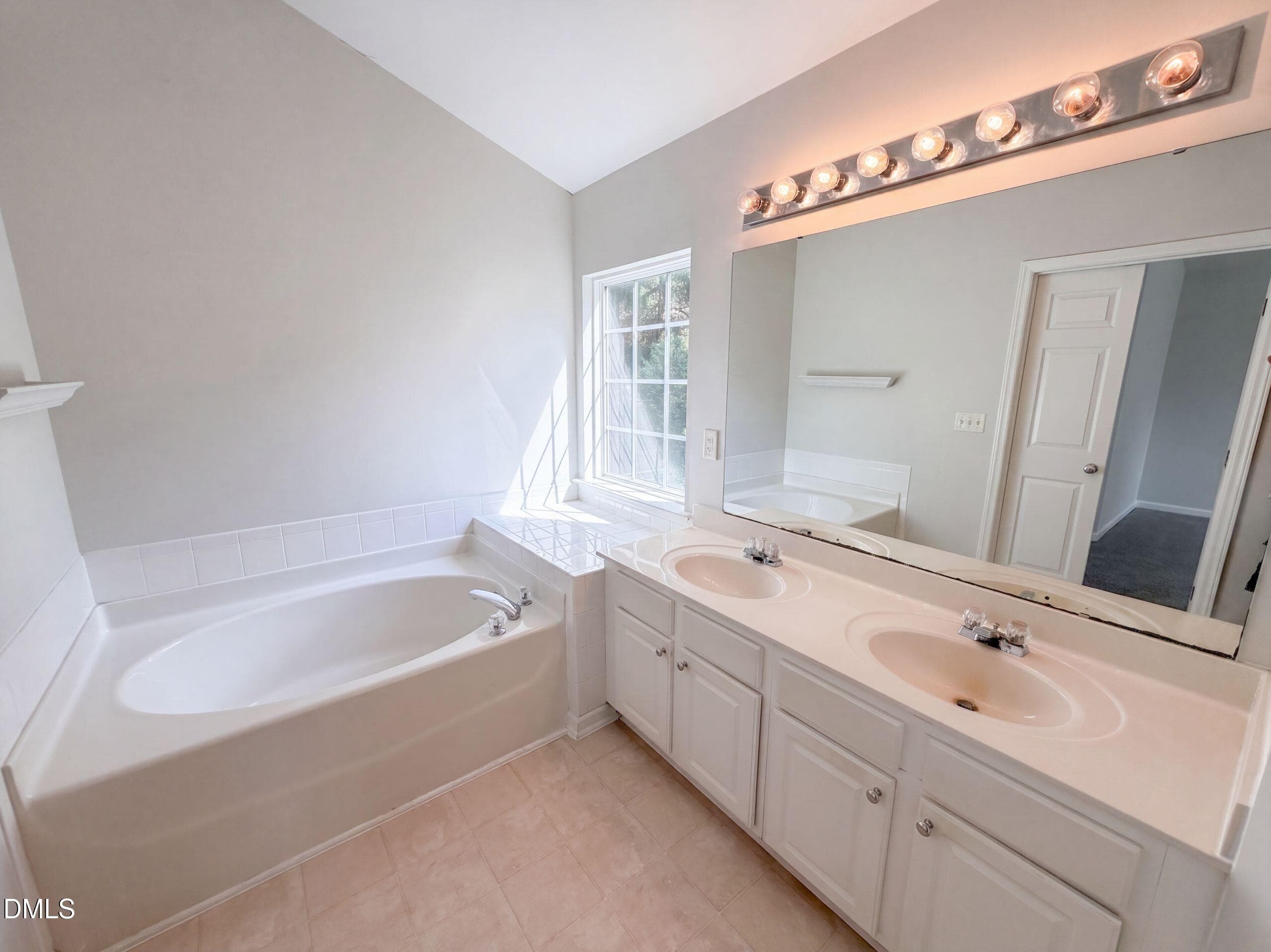 listing_5 - 8408 Aztec Dawn Court, Raleigh, NC 27613, Raleigh