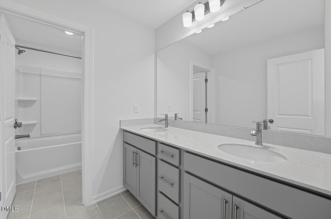 hj-nc-raleigh-silverstone-traditional-as - 1021 Winter Haven Drive, Knightdale, NC 27545, Knightdale