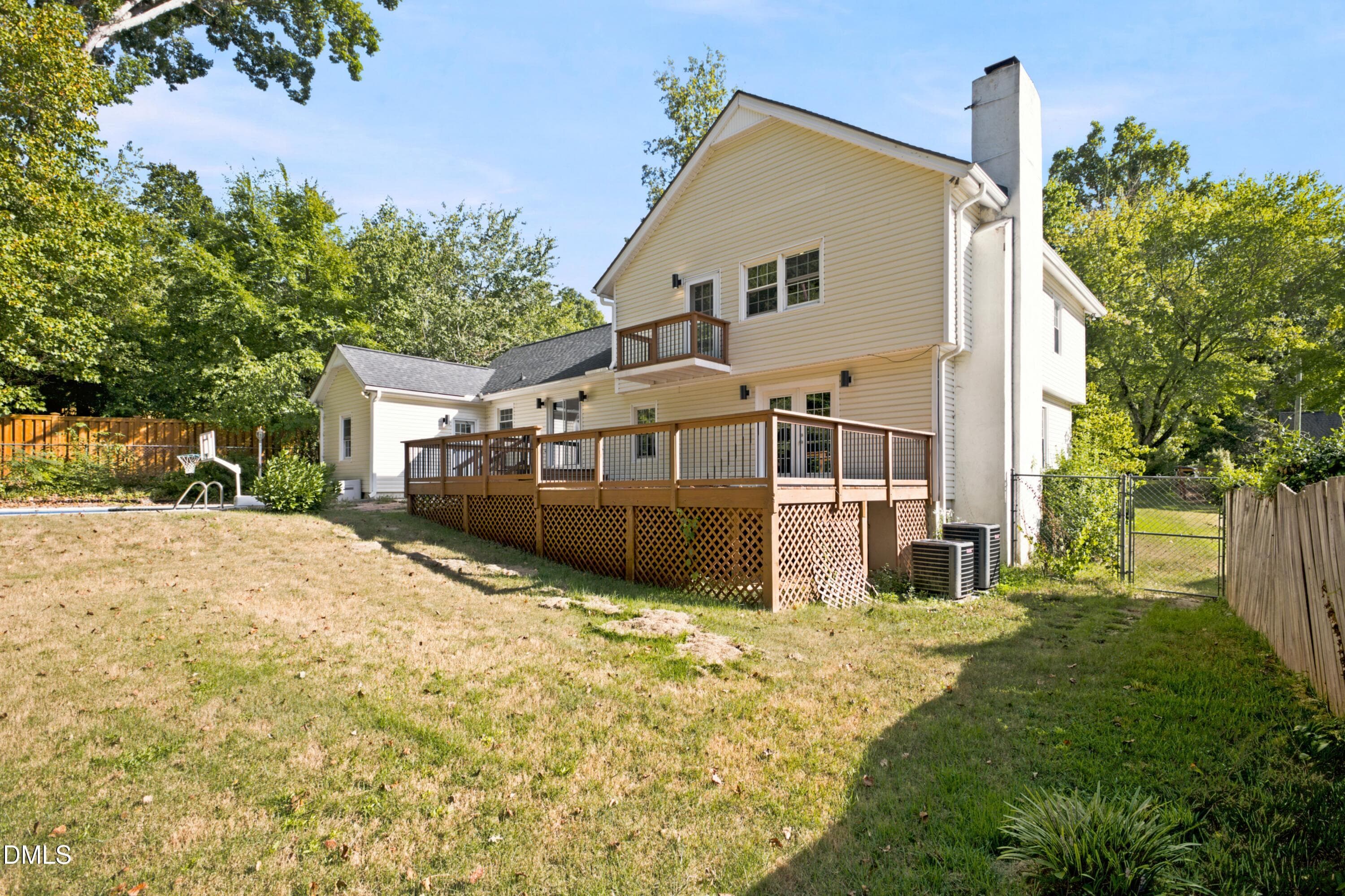 Backyard - 2113 Port Royal Road, Raleigh, NC 27609, Raleigh