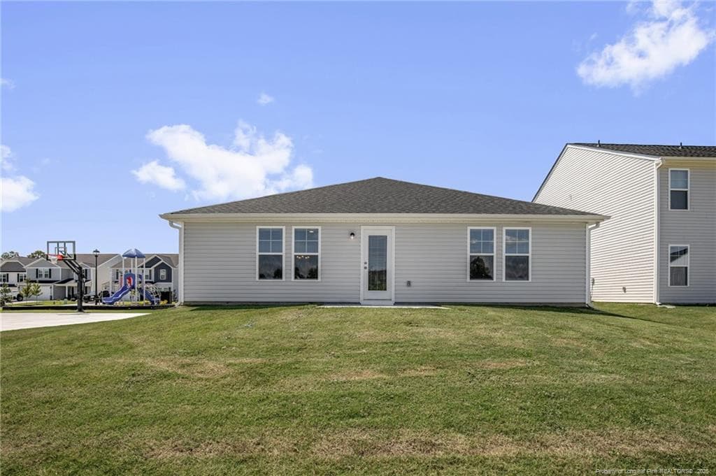 Photo 28 - 8 W Emily Gardens Drive, Selma, NC 27576