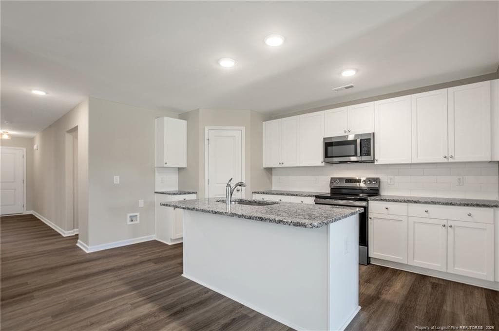 Photo 5 - 31 E Emily Gardens Drive, Selma, NC 27576