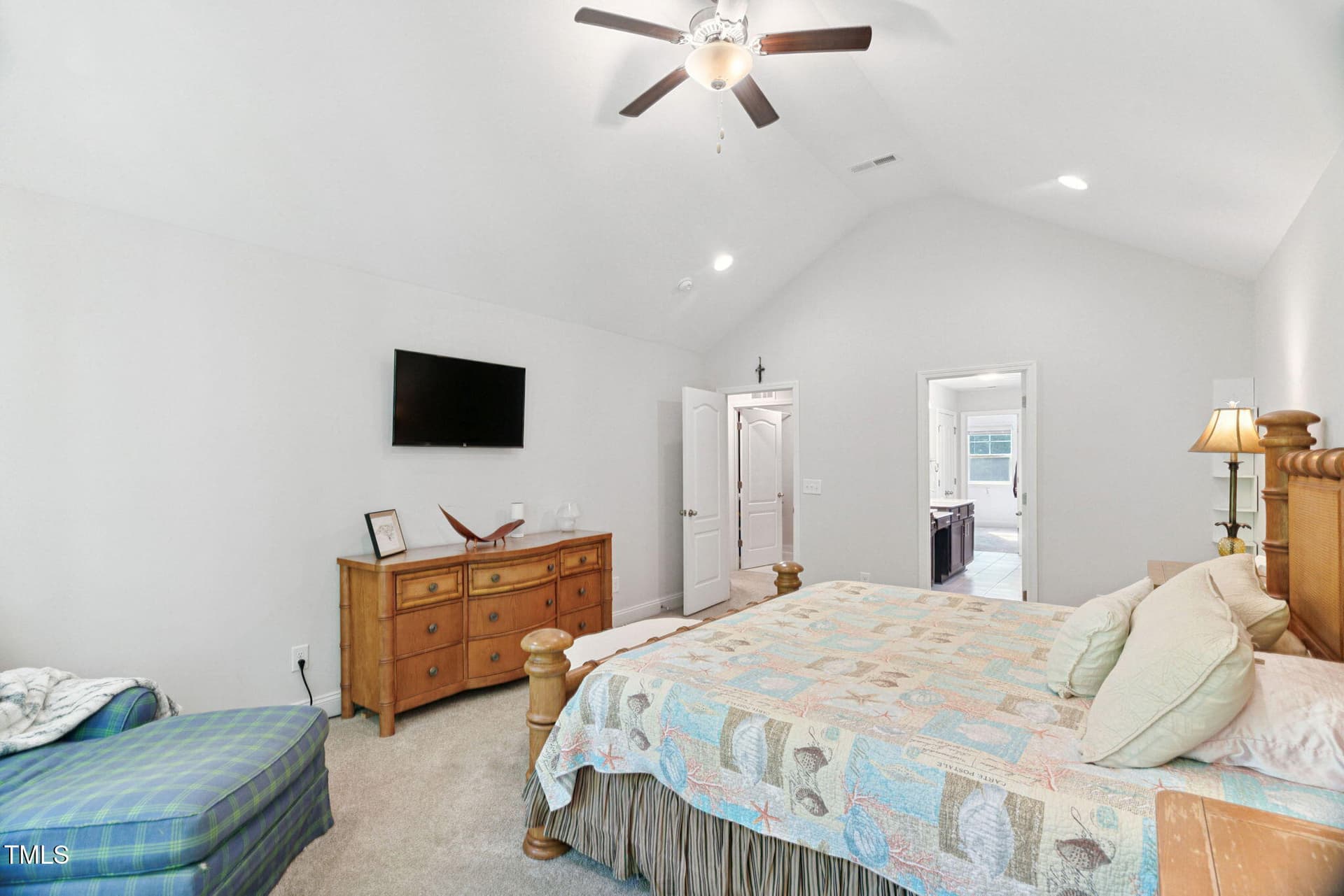 Owner's Suite - 121 Roundrock Lane, Sanford, NC 27330