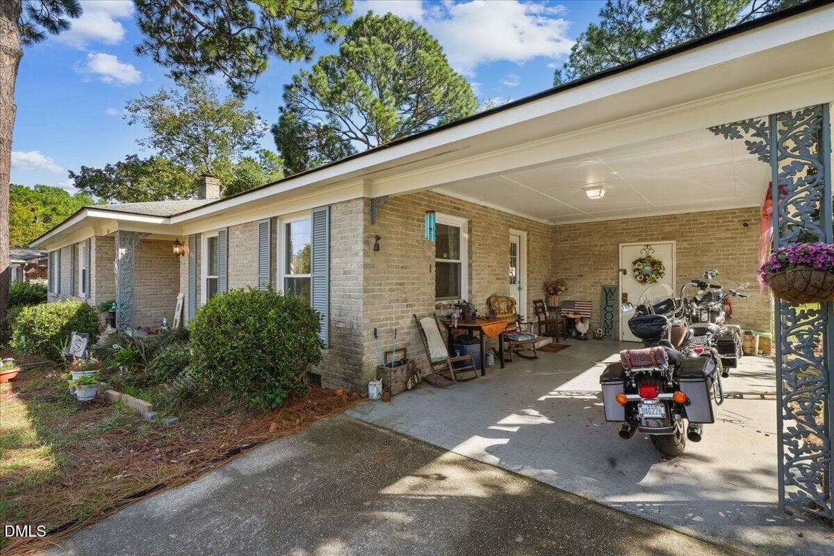 716 Shortridge Rd - 716 Shortridge Road, Fayetteville, NC 28303, Fayetteville