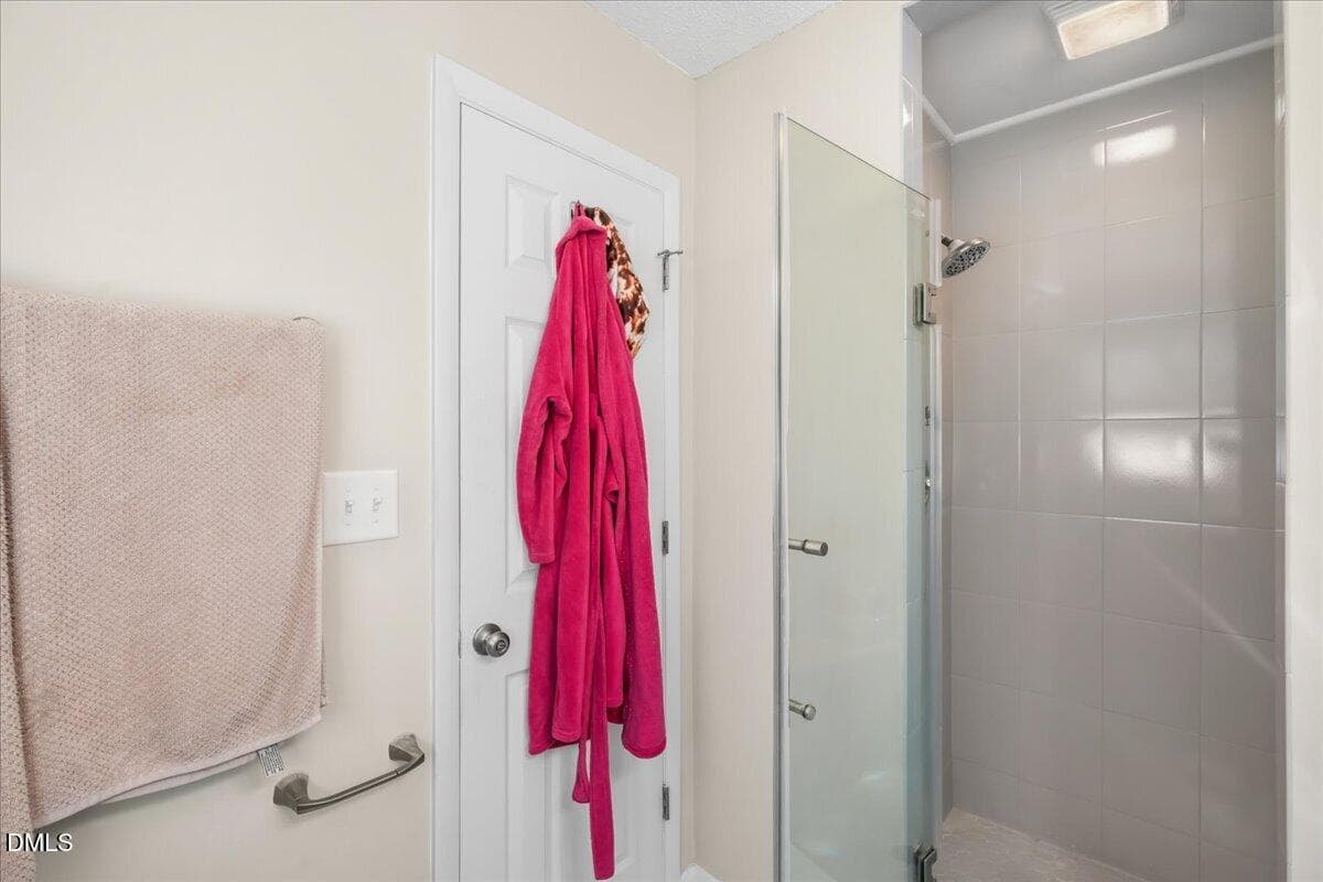 716 Shortridge Rd - 716 Shortridge Road, Fayetteville, NC 28303, Fayetteville