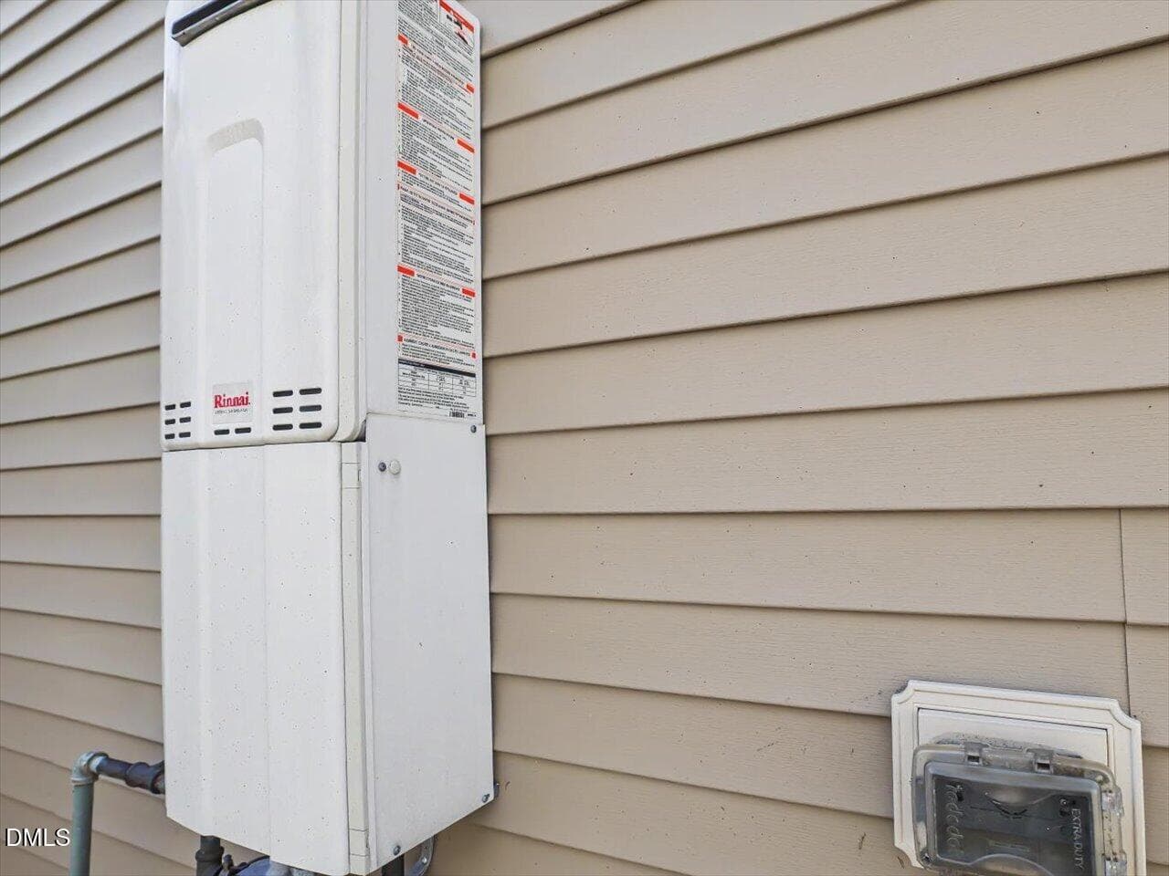 58-Tankless Hot Water - 506 Porch Swing Place, Durham, NC 27703, Durham