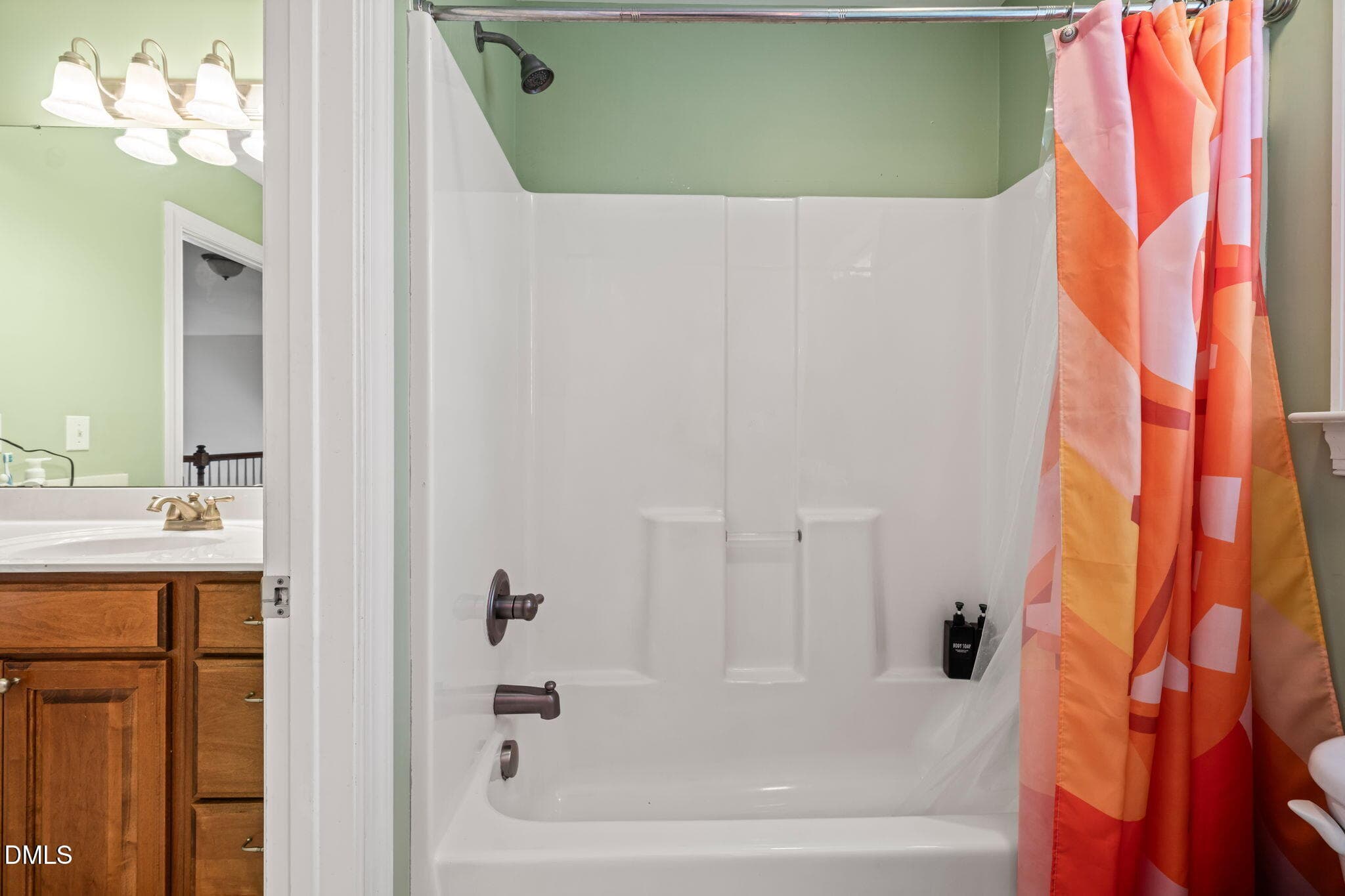 31-81-Carrousel-Court-Upstairs-Bath-Tub- - 81 Carrousel Court, Angier, NC 27501, Angier