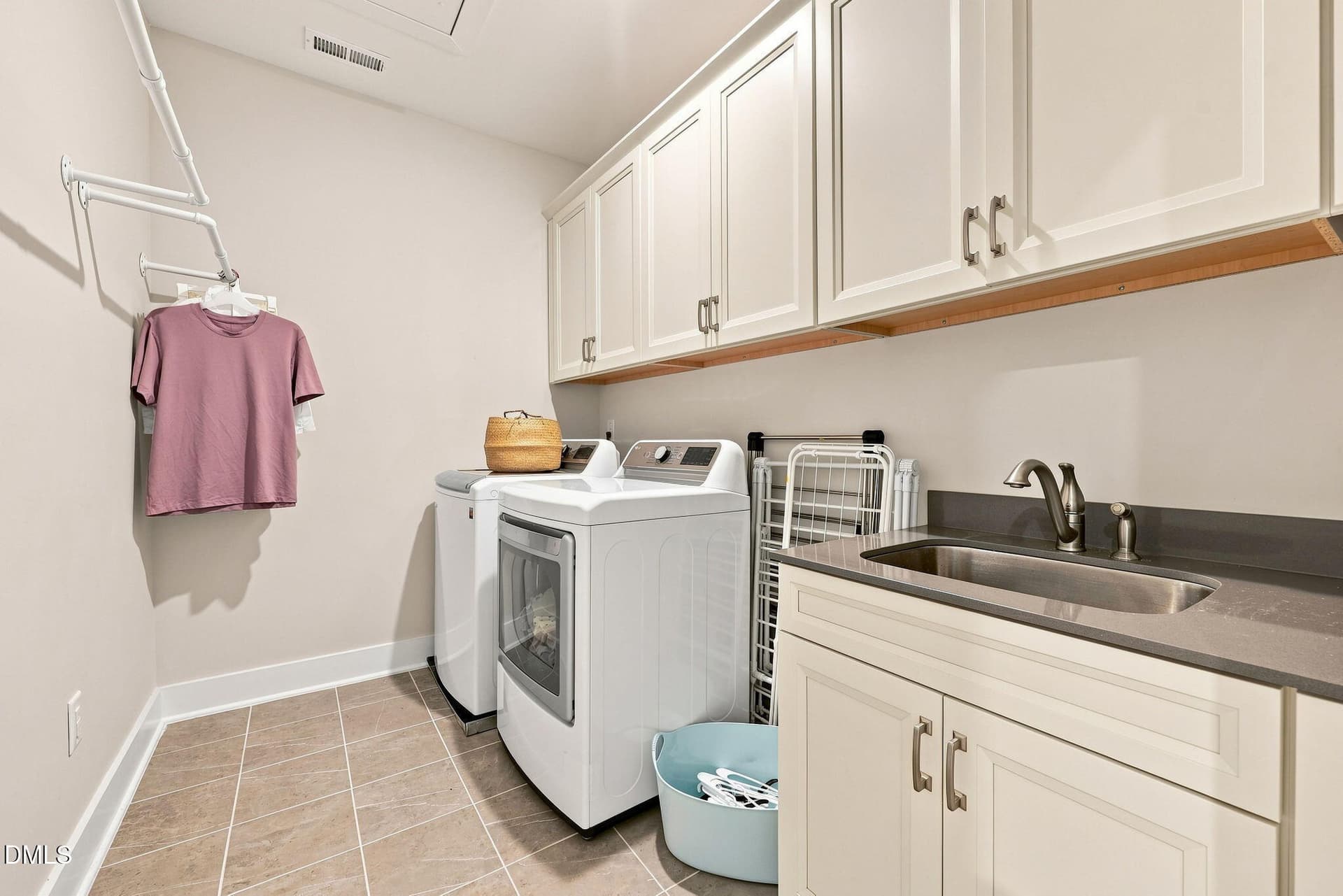 49-web-or-mls-IMG_6410_edit - 8009 Mint Whisper Way, Apex, NC 27523