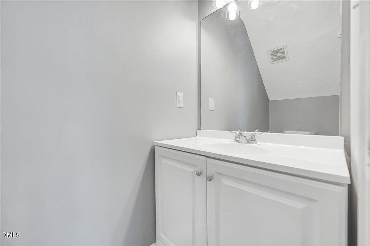 17-4704 Windblown Ct-17 - 4704 Windblown Court, Raleigh, NC 27616, Raleigh