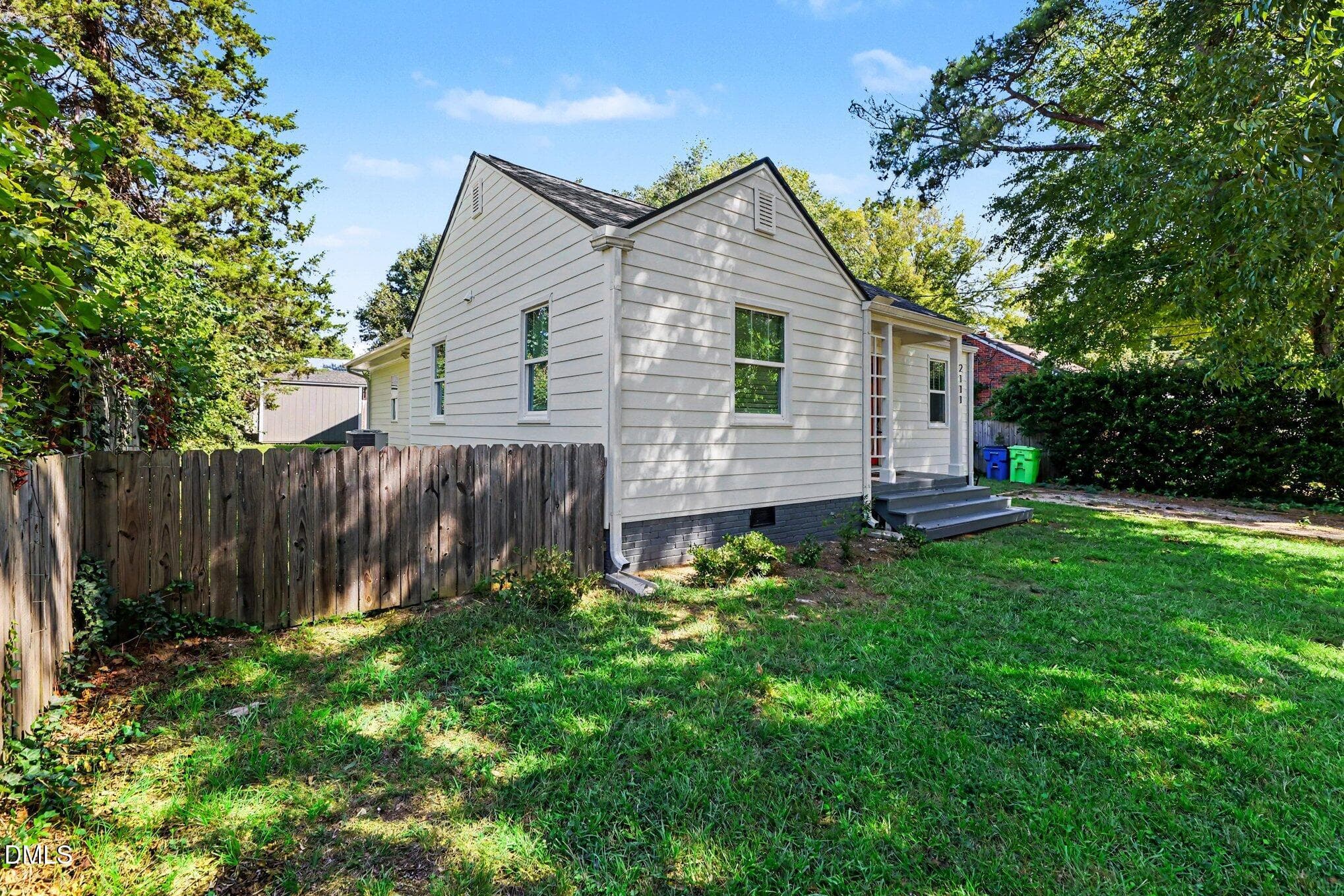 027_file_3842 - 2111 Milburnie Road, Raleigh, NC 27610