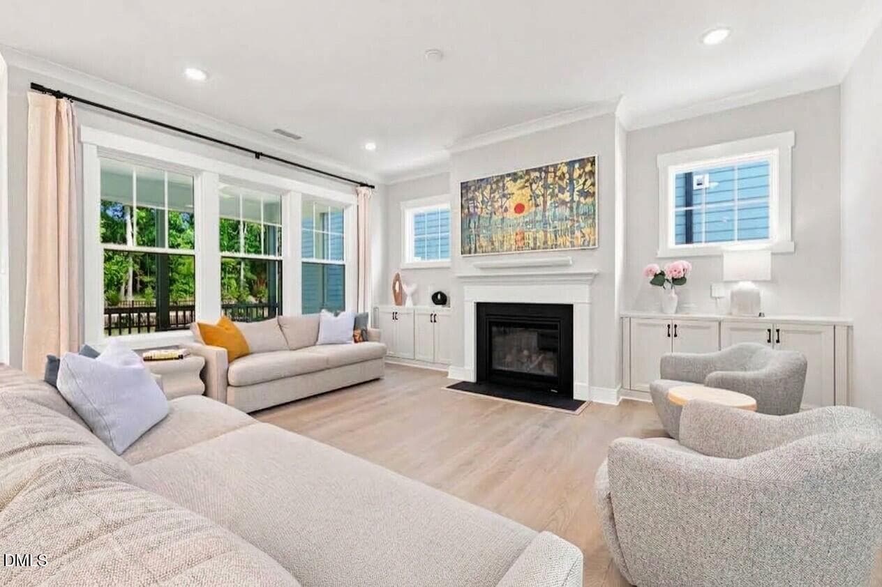 Familyroom - 8009 Mint Whisper Way, Apex, NC 27523