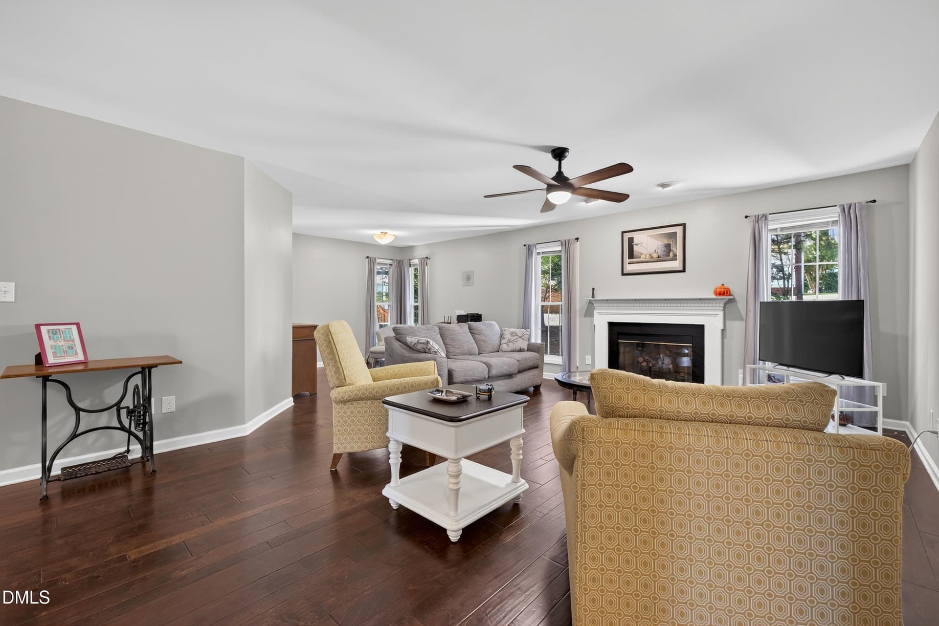 Family Room - 2312 Maplegreen Lane, Apex, NC 27502