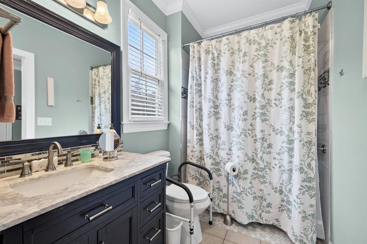 Zero Entry Shower of apartment area - 3024 Whitehart Lane, Raleigh, NC 27606, Raleigh
