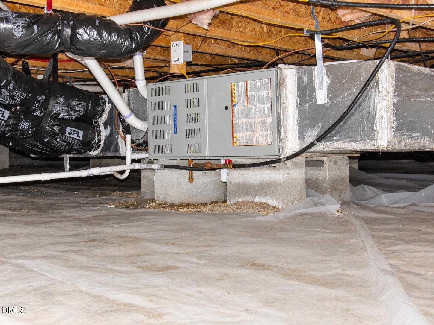 Crawl space - 104 Woodbine Drive, Louisburg, NC 27549, Louisburg