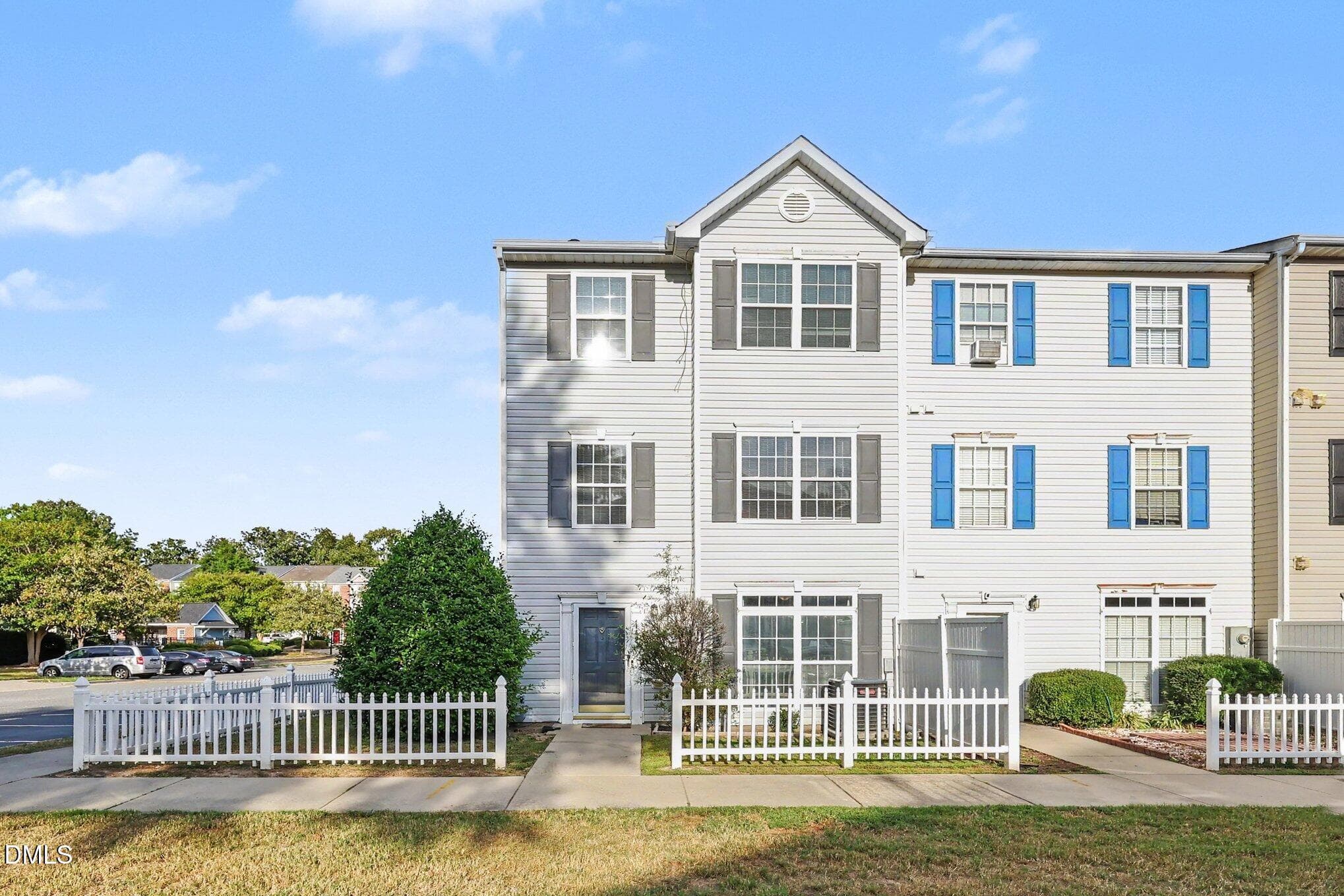 001_file_1639 - 8600 Neuse Landing Lane, Raleigh, NC 27616, Raleigh