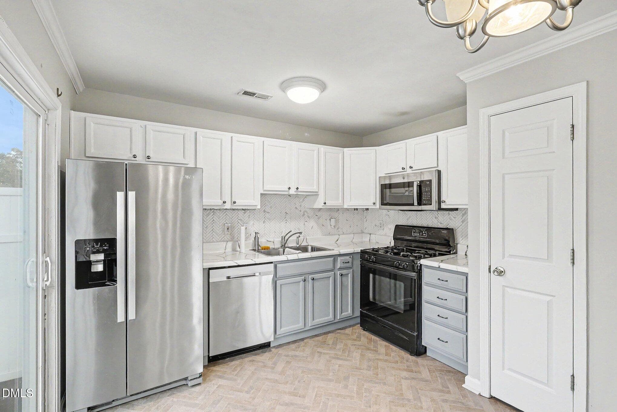 010_file_2557 - 8600 Neuse Landing Lane, Raleigh, NC 27616, Raleigh