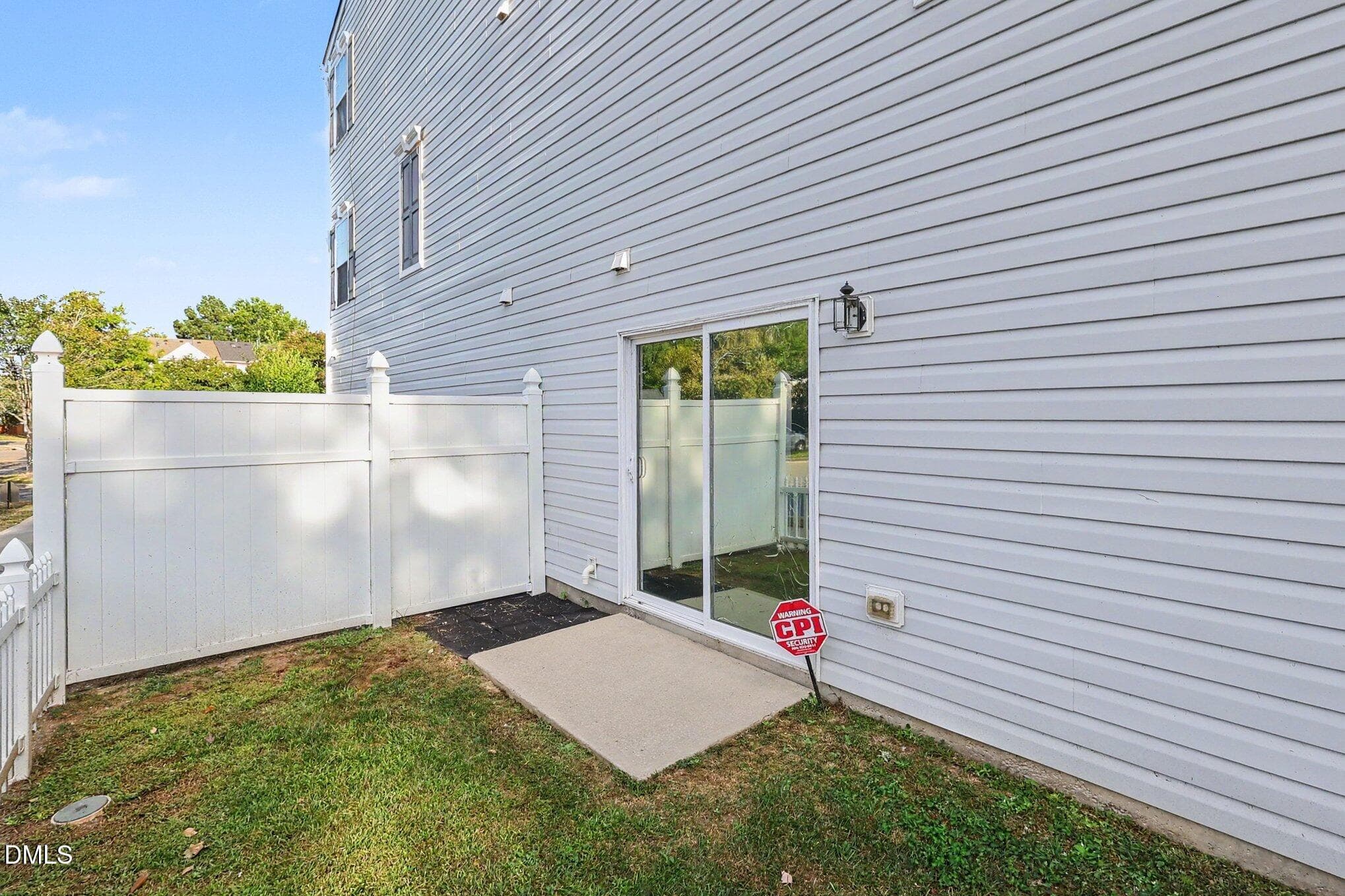 025_file_2031 - 8600 Neuse Landing Lane, Raleigh, NC 27616, Raleigh