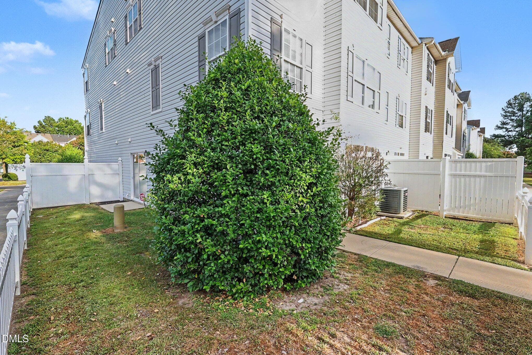 028_file_3209 - 8600 Neuse Landing Lane, Raleigh, NC 27616, Raleigh