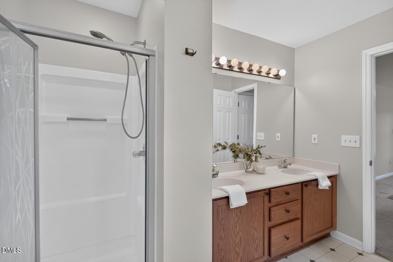33 - 6111 Chesden Drive, Durham, NC 27713, Durham