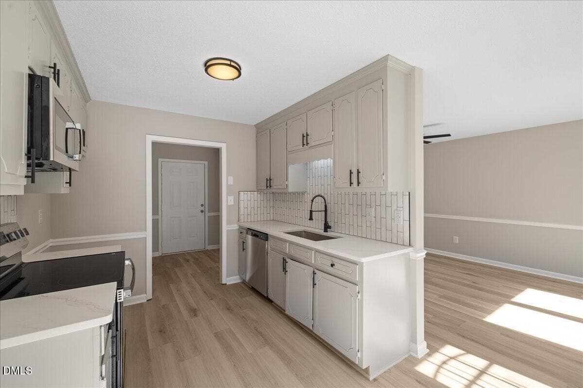 19-3613 Castlegate Dr - 3613 Castlegate Drive, Raleigh, NC 27616, Raleigh