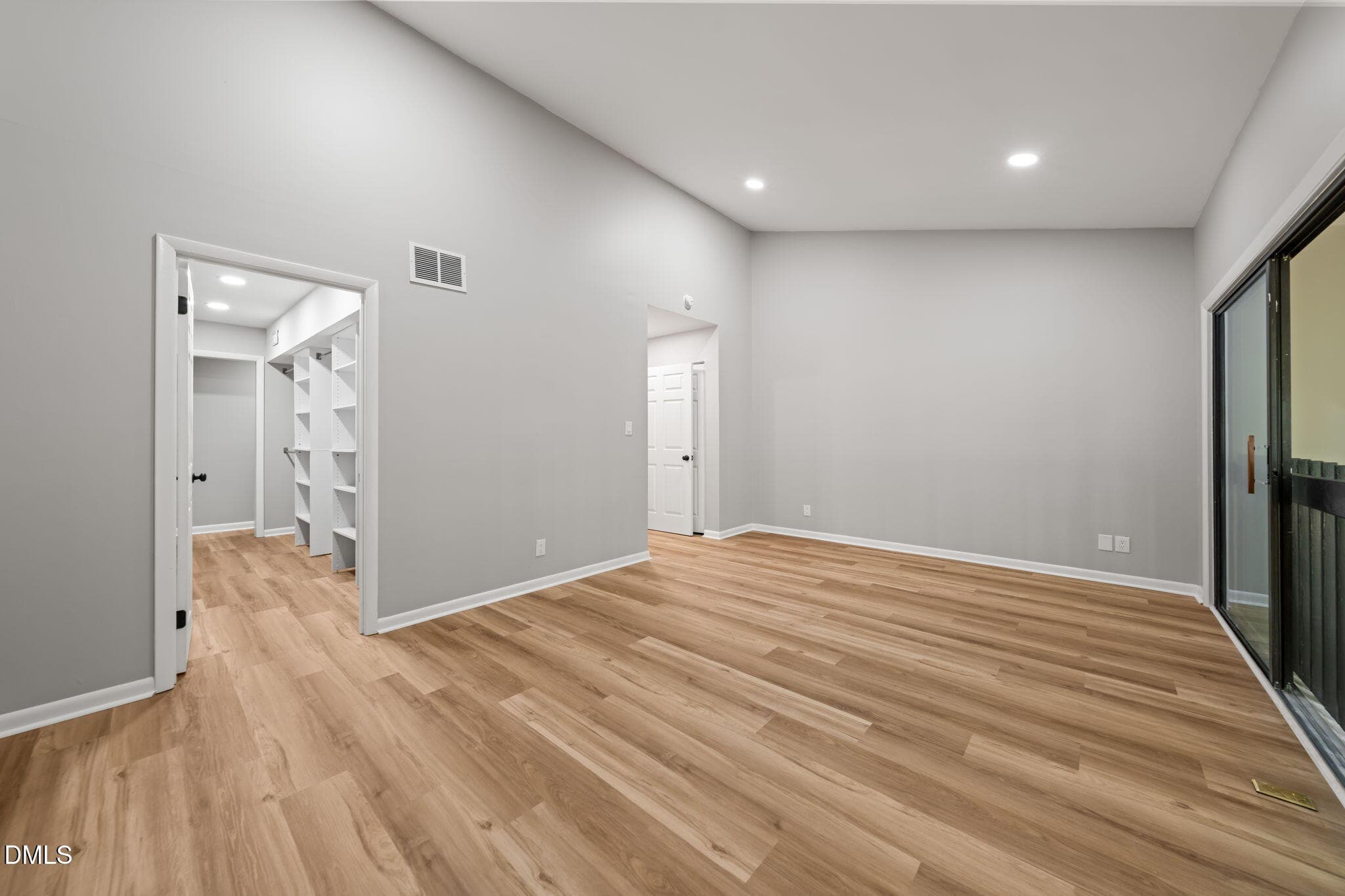 20-web-or-mls-untitled-36 - 710 Constitution Drive 206, Durham, NC 27705