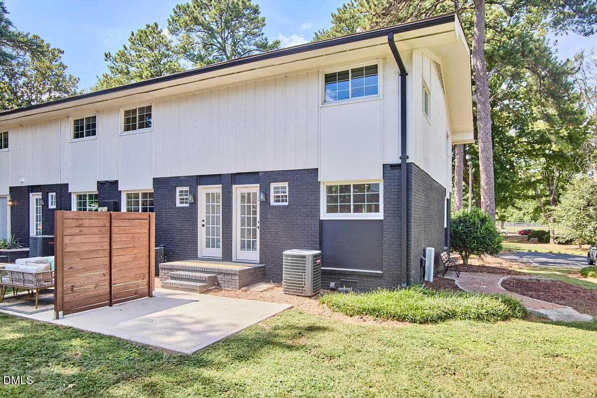 017 - 2600 Noble Road A, Raleigh, NC 27608, Raleigh