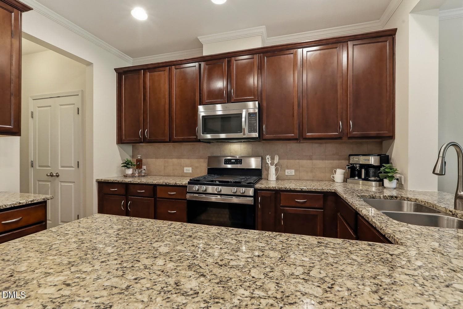 014-025-Kitchen-1500x1000 - 2456 Baslow Drive, Apex, NC 27539, Apex