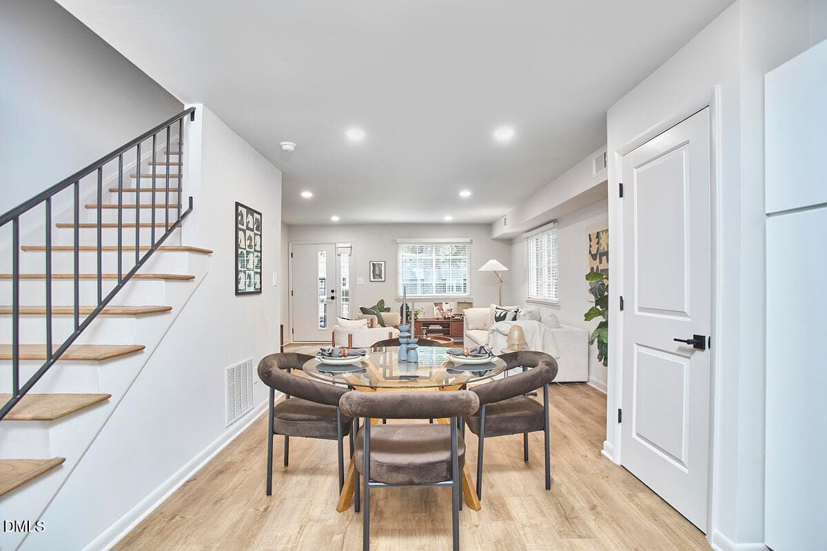 011 - 2600 Noble Road A, Raleigh, NC 27608, Raleigh