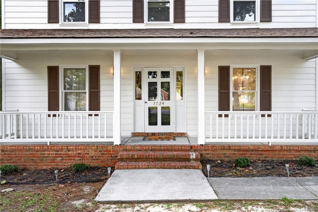 Photo 5 - 7724 Guinevere Court, Fayetteville, NC 28314, Fayetteville