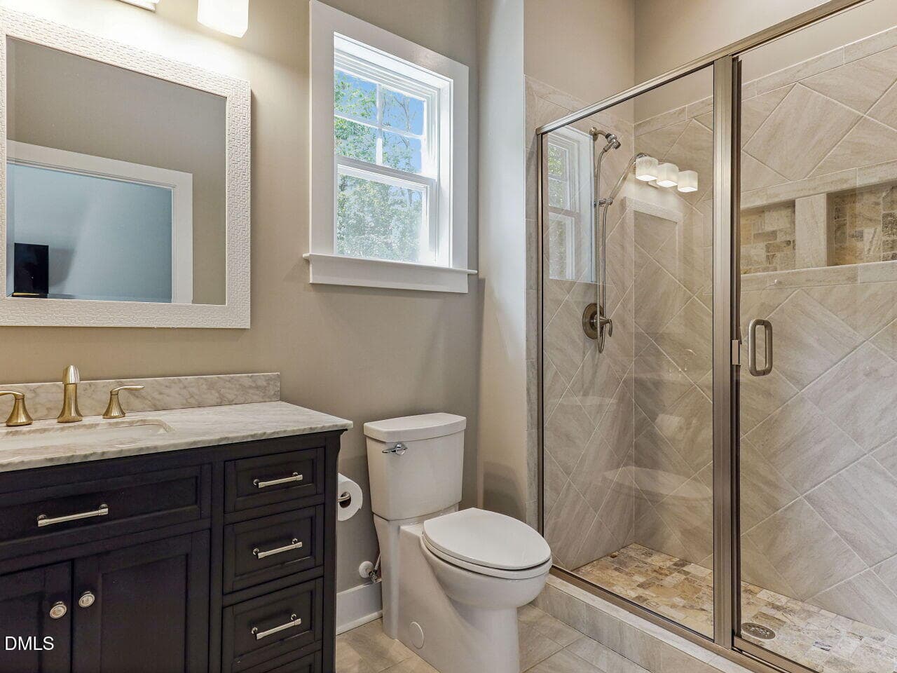 020-1280x960-first-floor-bedroom-bath - 209 Porcino Lane, Holly Springs, NC 27540, Holly Springs