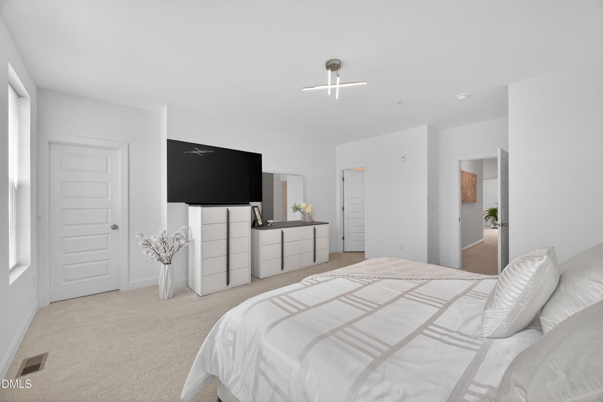 020-property-primary-bedroom - 604 Market Grove Drive 100, Wake Forest, NC 27587